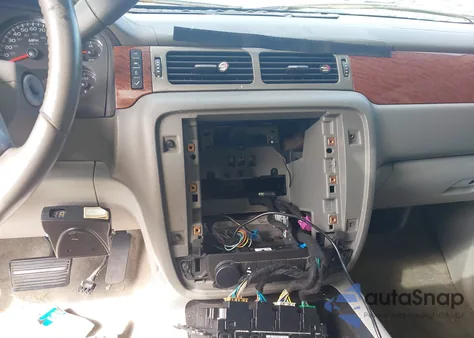 2008 GMC Yukon Xl 1500 Slt from USA, damaged, VIN 1GKFK16388R226083